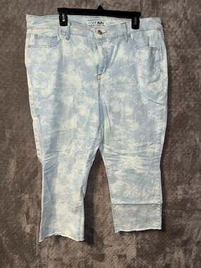 Code Bleu Chelsea Capri Jeans Light Wash Tie Dye Size 18W